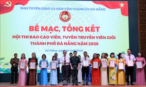 Kịch tính chung kết hội thi Báo cáo viên giỏi