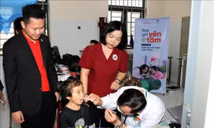 Chủ động phòng bệnh, đưa các dịch vụ y tế đến gần hơn với người dân