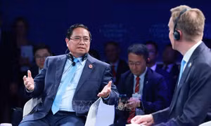 Thủ tướng Phạm Minh Chính đối thoại chính sách tại Hội nghị WEF Thiên Tân