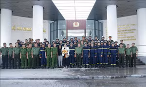 Đội cứu nạn, cứu hộ của Bộ Công an xuất quân lên đường làm nhiệm vụ tại Venezuela