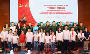 Nâng cao ý thức hành động vì trẻ em và phòng, chống bạo lực gia đình