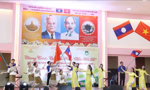 80 năm Quân đội Nhân dân Việt Nam: Nhịp cầu văn hóa Việt Nam - Lào