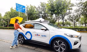 Đằng sau 'cơn sốt' taxi tự hành trên mạng xã hội Trung Quốc