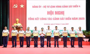 Xứng danh 'Bộ đội Cụ Hồ' trên biển