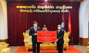 Tỉnh Quảng Ninh hỗ trợ tỉnh Luang Prabang (Lào) trong công tác phòng chống dịch COVID-19