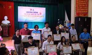 Hải Dương tuyên dương gương thanh niên khuyết tật tiêu biểu