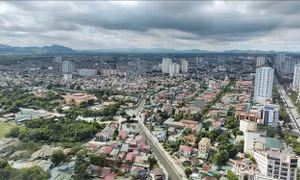 Phát triển thành phố Vinh thành đô thị trung tâm vùng Bắc Trung Bộ