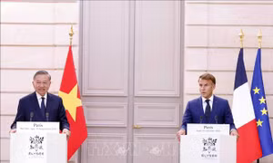 Tổng Bí thư, Chủ tịch nước Tô Lâm và Tổng thống Pháp Emmanuel Macron gặp gỡ báo chí