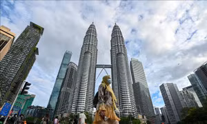 Malaysia siết xử lý tình trạng người nước ngoài ăn xin