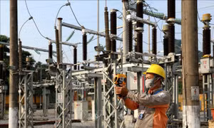 Chính phủ chỉ đạo đảm bảo cung ứng đủ điện cho sản xuất, kinh doanh và tiêu dùng 