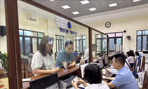 Xây dựng phương án phụ cấp mới đối với cán bộ, công chức, viên chức cấp xã