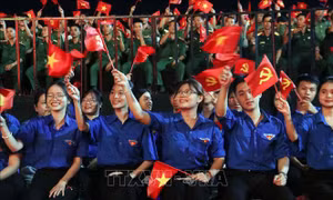 Đặt mục tiêu xây dựng thế hệ thanh niên phát triển toàn diện 