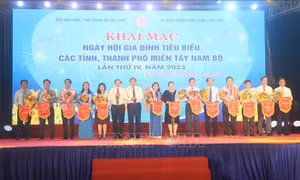 Ngày hội Gia đình tiêu biểu các tỉnh, thành phố miền Tây Nam Bộ