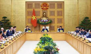 Thủ tướng chủ trì toạ đàm với các doanh nghiệp Hoa Kỳ