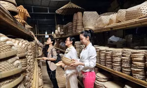 Tìm hướng đi bền vững cho sản phẩm thủ công mỹ nghệ
