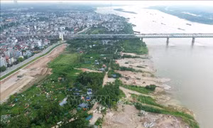 Kiên định nguyên tắc 'tái định cư đi trước' trong triển khai Đại lộ cảnh quan sông Hồng
