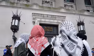 Người ủng hộ Palestine chiếm Thư viện Đại học Columbia