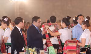 Thủ tướng dự Lễ đón nhận Bằng của UNESCO vinh danh 'Nghệ thuật Xoè Thái' 