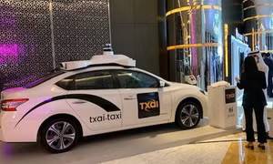 UAE ra mắt xe taxi tự lái hoàn toàn