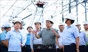 Thủ tướng: Phát triển hạ tầng giao thông làm nền tảng để phát triển nhanh, bền vững