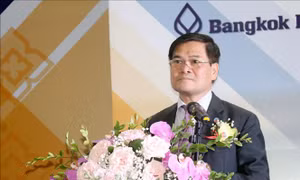 Ông Bùi Văn Khắng được bổ nhiệm giữ chức Thứ trưởng Bộ Tài chính