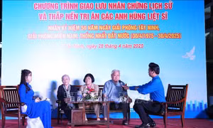 50 năm Thống nhất đất nước: Nhiều hoạt động của Trung ương Đoàn tri ân các Anh hùng liệt sĩ tại Tây Ninh