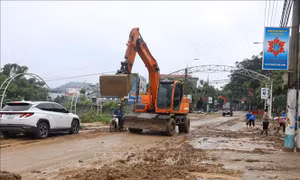 Giao thông từ thành phố Hà Giang đi các huyện đã được khai thông, ổn định
