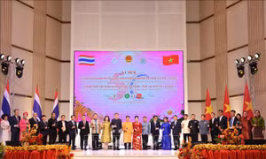 Việt Nam - Thái Lan hướng tới hình mẫu hợp tác trong ASEAN