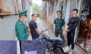 Bộ đội Biên phòng Cần Thơ bắt giữ 2 đối tượng tàng trữ trái phép chất ma túy