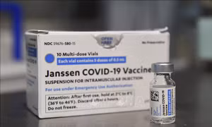 EMA cho phép tiêm mũi tăng cường bằng vaccine của J&J