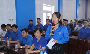 Lãnh đạo thành phố Cần Thơ đối thoại với thanh niên