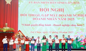 Chính quyền đồng hành - doanh nghiệp vững bước