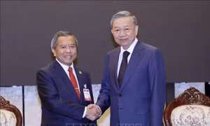 Cầu nối quan trọng củng cố và vun đắp mối quan hệ hữu nghị đặc biệt Việt Nam - Lào