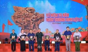 Lan tỏa thông điệp 'Tiếp nối huyền thoại - Khát vọng non sông' từ Nghĩa trang Liệt sĩ quốc gia Vị Xuyên