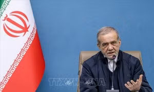 Tổng thống Iran bất ngờ xin lỗi các nước láng giềng, nêu điều kiện không tấn công 