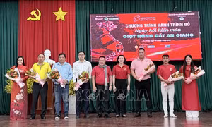 Hành trình đỏ kết nối dòng máu Việt