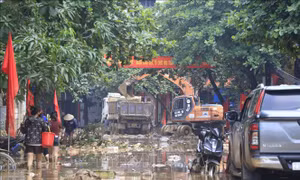Huy động tổng lực khắc phục, ứng phó với 'bão chồng bão'