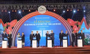 Khai mạc Hội chợ thương mại, du lịch quốc tế Việt – Trung