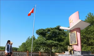 Khát vọng vươn lên trên quê hương Tổng Bí thư Lê Duẩn