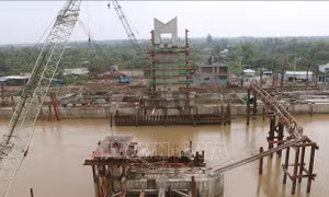 Công trình trọng điểm ngăn mặn 500 tỷ đồng sẽ vận hành trước mùa khô 2025