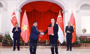 Tạo xung lực mới trong quan hệ giữa Việt Nam với Singapore và Brunei