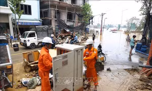 Cấp điện trở lại cho gần 99% khách hàng bị ảnh hưởng bởi bão số 3