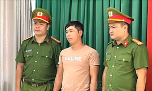 Khởi tố thuyền trưởng nhận giữ thiết bị giám sát hành trình tàu cá khác