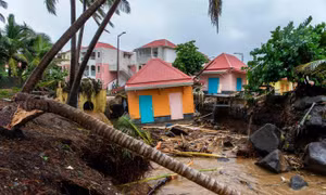 Bão Fiona đổ bộ, Tổng thống Mỹ ban bố tình trạng khẩn cấp đối với đảo Puerto Rico