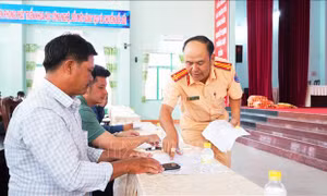 Tây Ninh: Đảm bảo an toàn đường thủy cho người dân vùng sông nước
