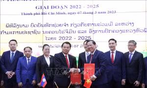 TP Hồ Chí Minh và tỉnh Hủa Phăn (Lào) ký thỏa thuận tăng cường hợp tác