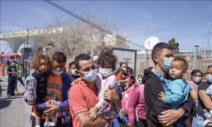 Cảnh sát Mexico giải tán đoàn người tìm cách tới biên giới Mỹ