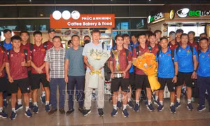 U23 Việt Nam trở về trong vòng tay người hâm mộ, khẳng định vị thế số một khu vực