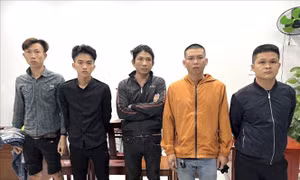 Kịp thời ngăn chặn 2 nhóm đối tượng mang hung khí để giải quyết mâu thuẫn