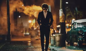 Phim 'bom tấn' về huyền thoại âm nhạc Bob Dylan